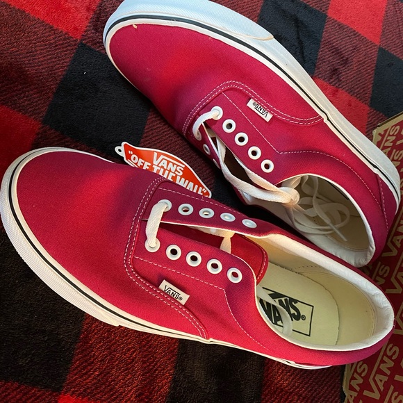 Vans “OFF THE WALL” Classic Skateboarding shoes - Picture 11 of 12